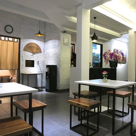 Hart Hotel Arjuna Mataram Esterno foto