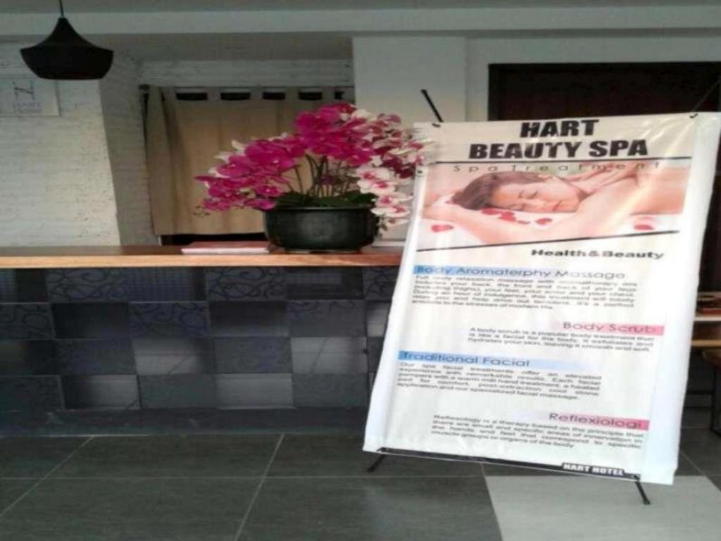 Hart Hotel Arjuna Mataram Esterno foto