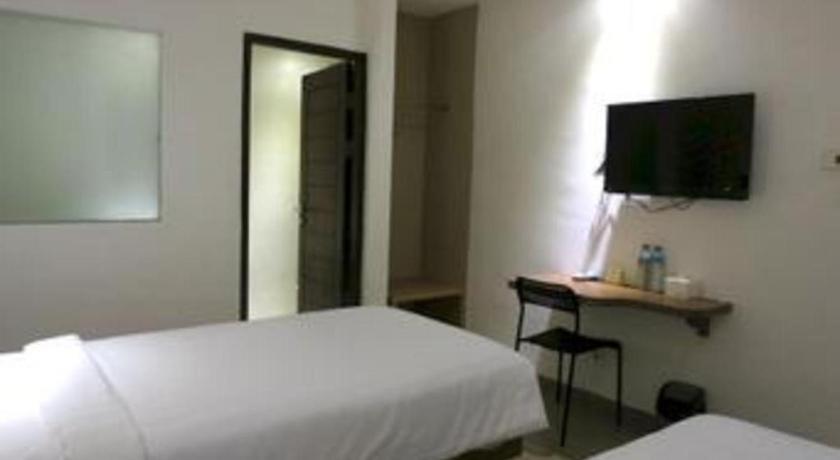 Hart Hotel Arjuna Mataram Esterno foto