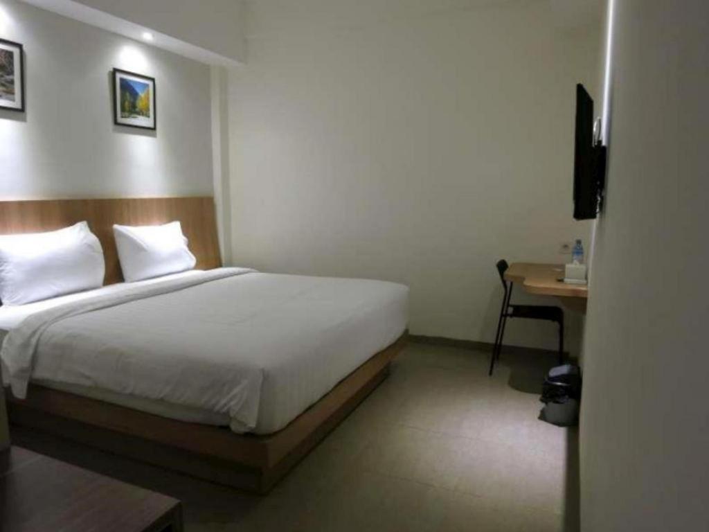 Hart Hotel Arjuna Mataram Esterno foto