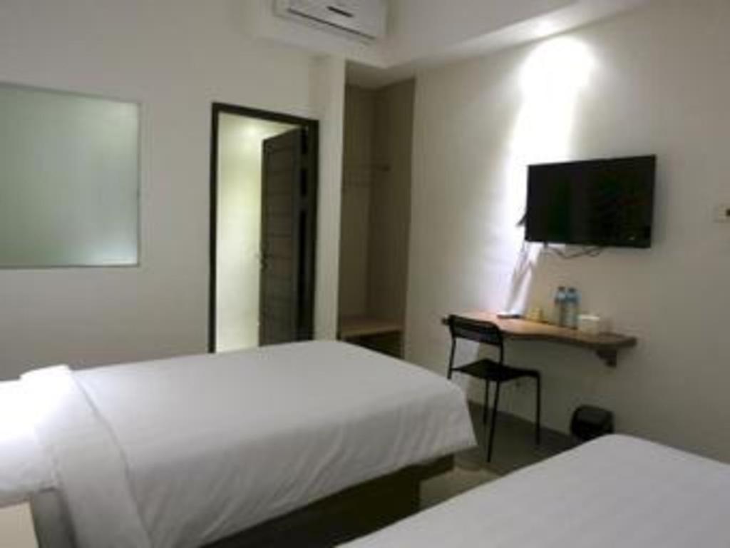Hart Hotel Arjuna Mataram Esterno foto