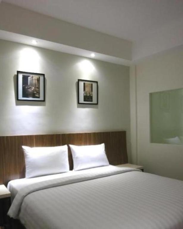 Hart Hotel Arjuna Mataram Esterno foto