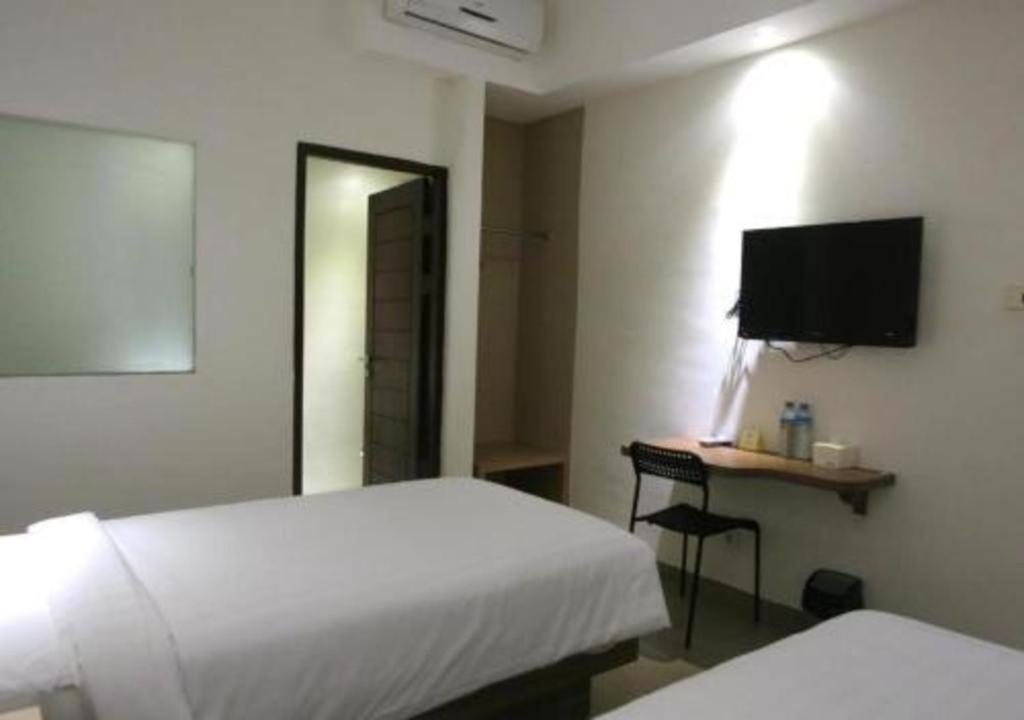 Hart Hotel Arjuna Mataram Esterno foto